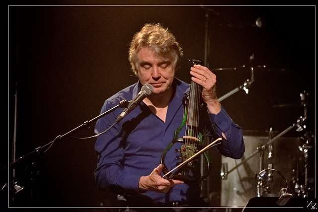 NIK_13141 Didier Lockwood - Violons Barbares - Guo Gan 09-12-2015 (Zz)  (p).jpg